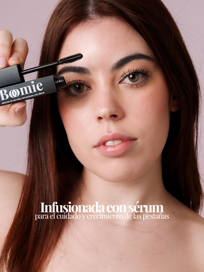 MÁSCARA DE PESTAÑAS TUBING NEGRA INFUSIONADA CON SÉRUM
