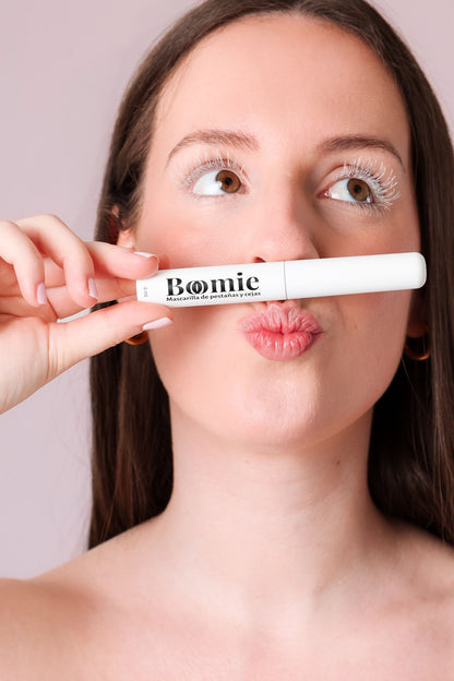 MASCARILLA REPARADORA DE PESTAÑAS Y CEJAS