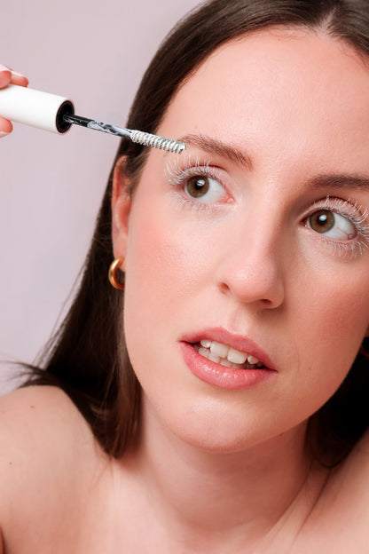 MASCARILLA REPARADORA DE PESTAÑAS Y CEJAS